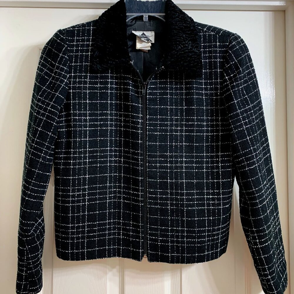 Lindsey Scott Sport Women's Black/White Jacket with Collar, Size Small